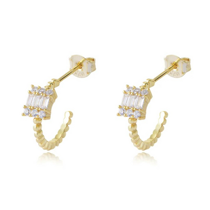 C SHAPE STUD EARRING